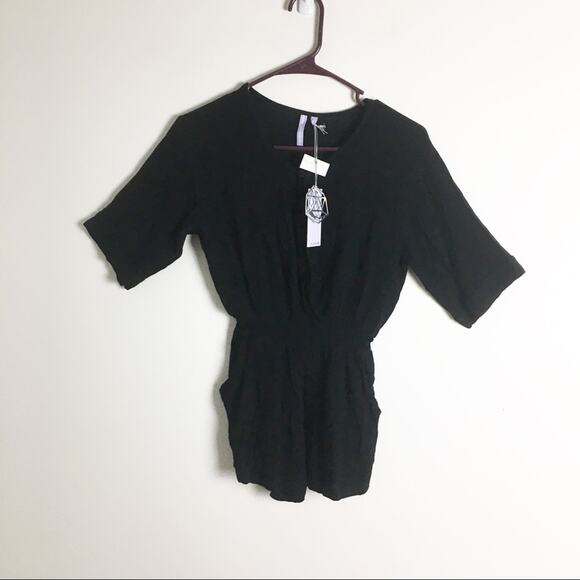 Good Luck Girl Gem Romper Black Big Girls Small - Picture 1 of 13